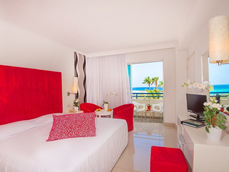 The Dome Beach Hotel & Resort 46