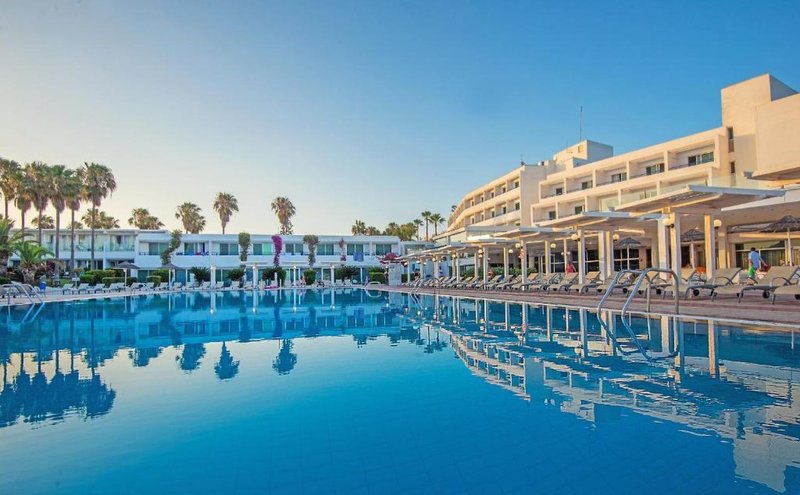 The Dome Beach Hotel & Resort 1