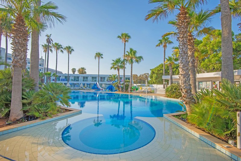 The Dome Beach Hotel & Resort 6