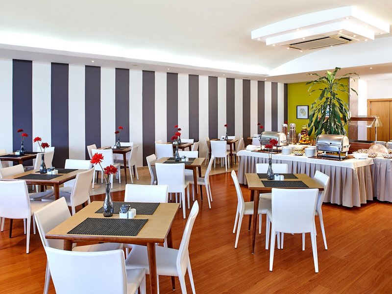 Luna Esperança Centro Hotel 11