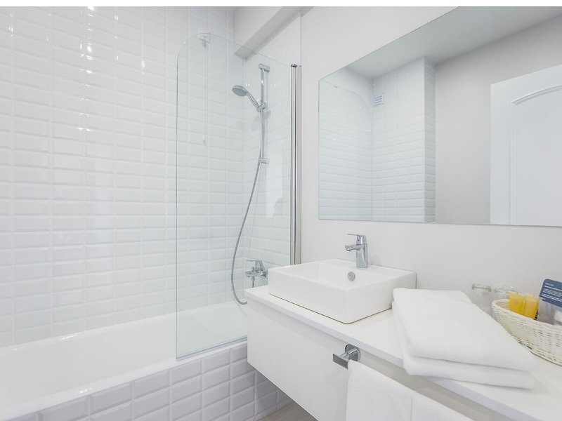 Cristal Marinha 40 - Bathroom Example