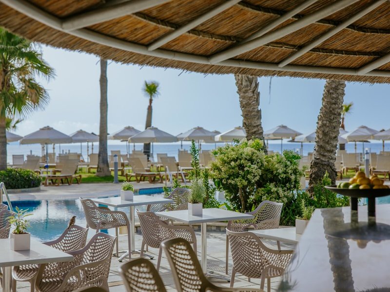 The Golden Bay Beach Hotel 40 - Restaurant