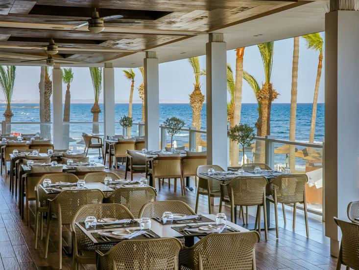 The Golden Bay Beach Hotel 13