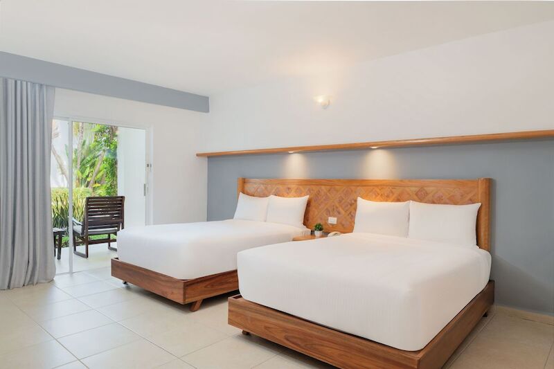 Beachscape Kin Ha Villas & Suites 14