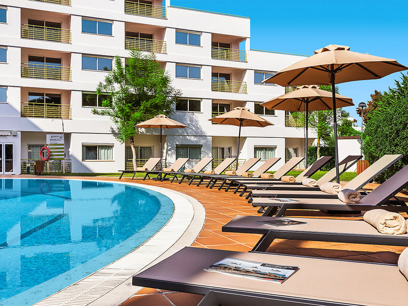 The Patio Suite Hotel 5