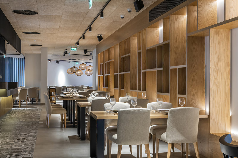 The Patio Suite Hotel 5