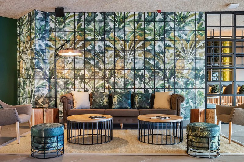 The Patio Suite Hotel 16