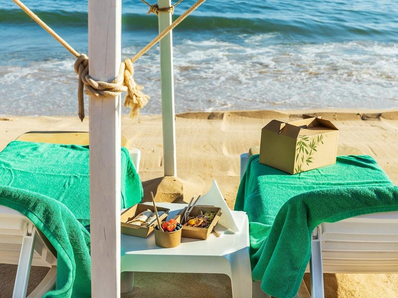 The Patio Suite Hotel 5