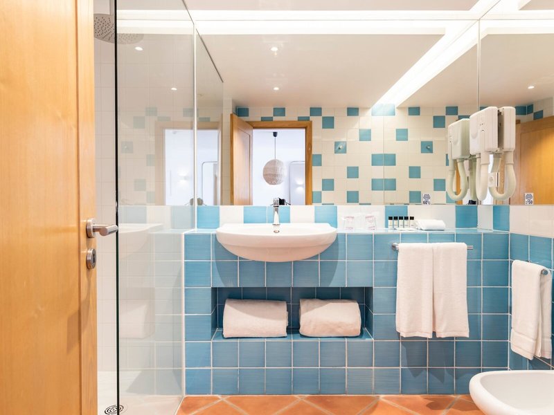 The Patio Suite Hotel 30