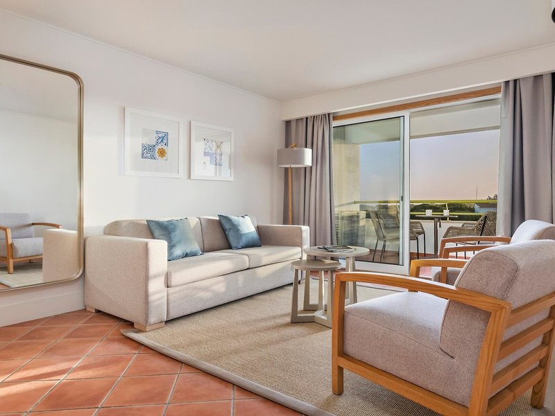 The Patio Suite Hotel 31