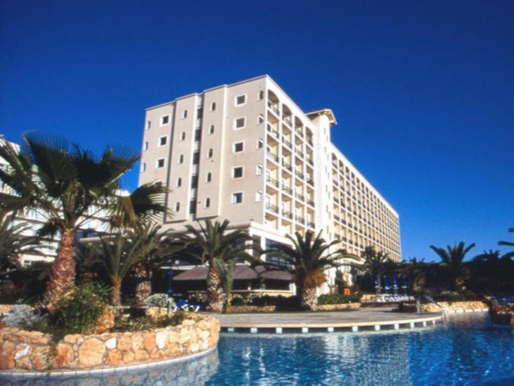 SENTIDO Sandy Beach 1