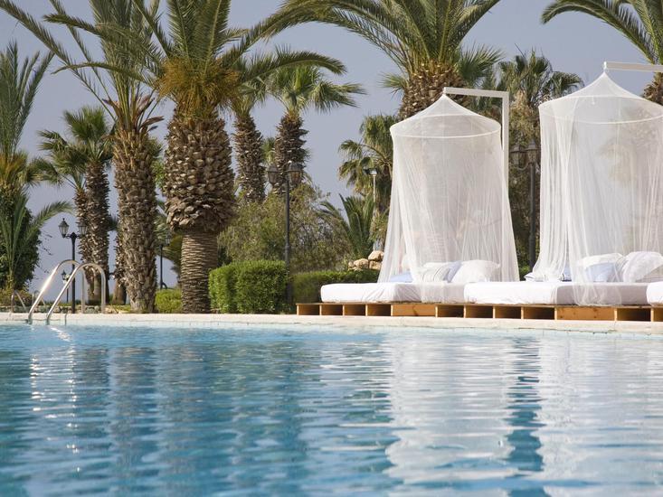 SENTIDO Sandy Beach 5