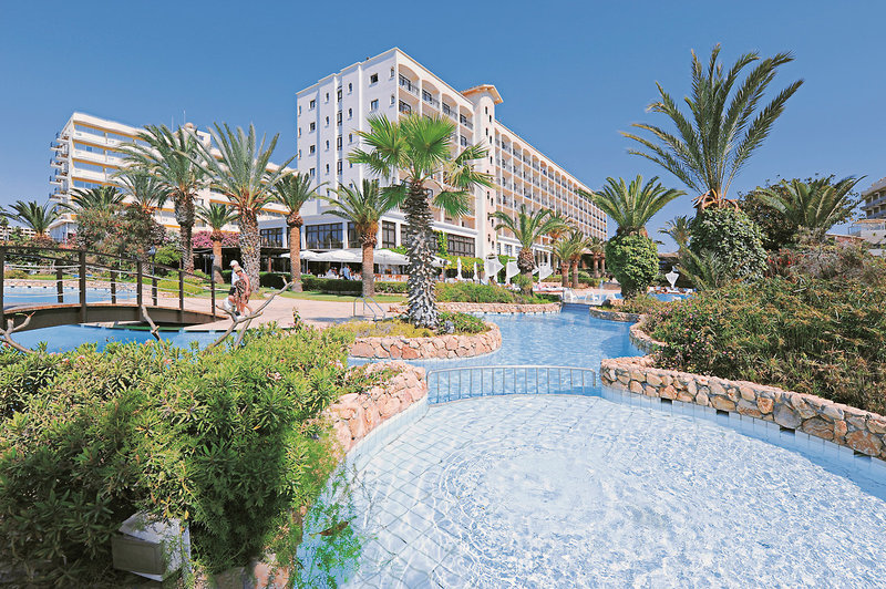Sandy Beach Hotel & Spa 1