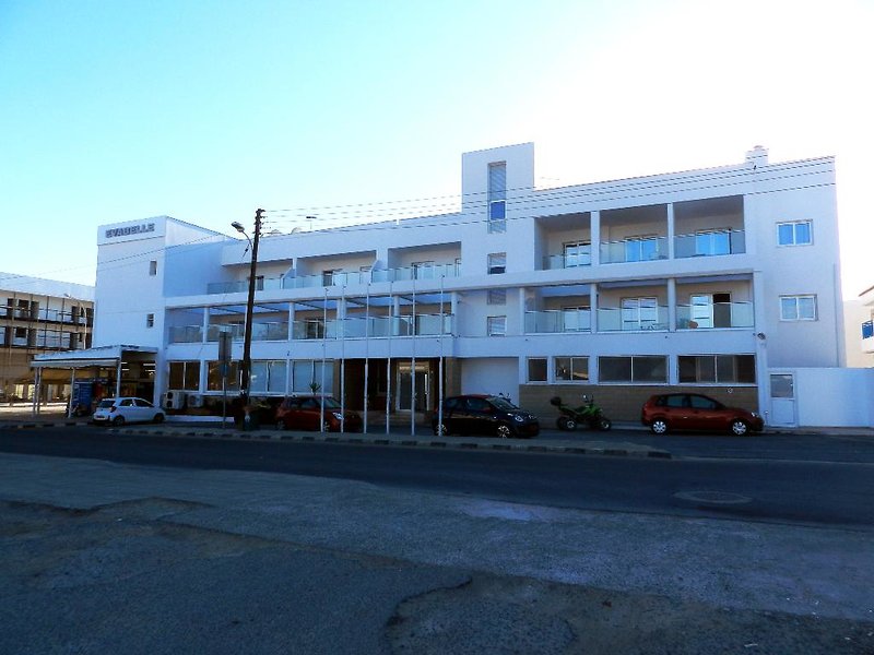 Evabelle Napa Hotel Apartments 7