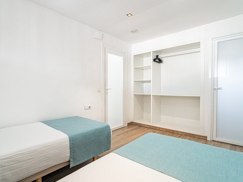 New Kensington Apartments Econotels 17