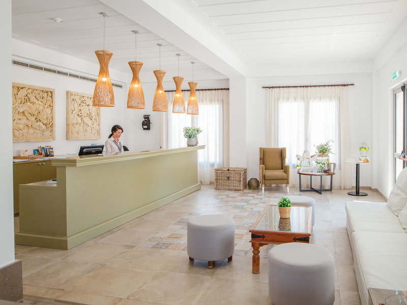 St. Elias Resort 7 - Lounge / Lobby