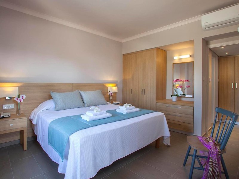 St. Elias Resort 19 - Room Example