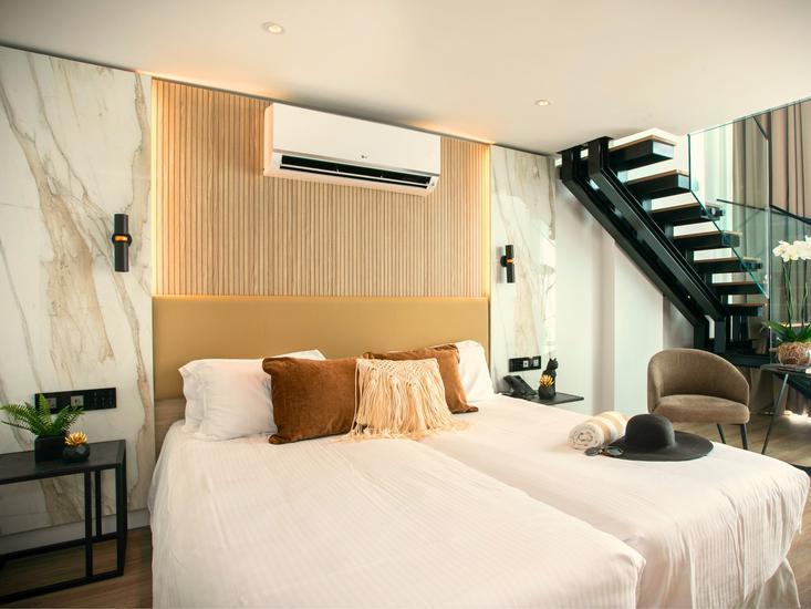 Cavo Maris Beach 6