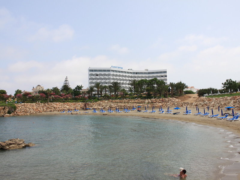 Crystal Springs Beach Hotel 4