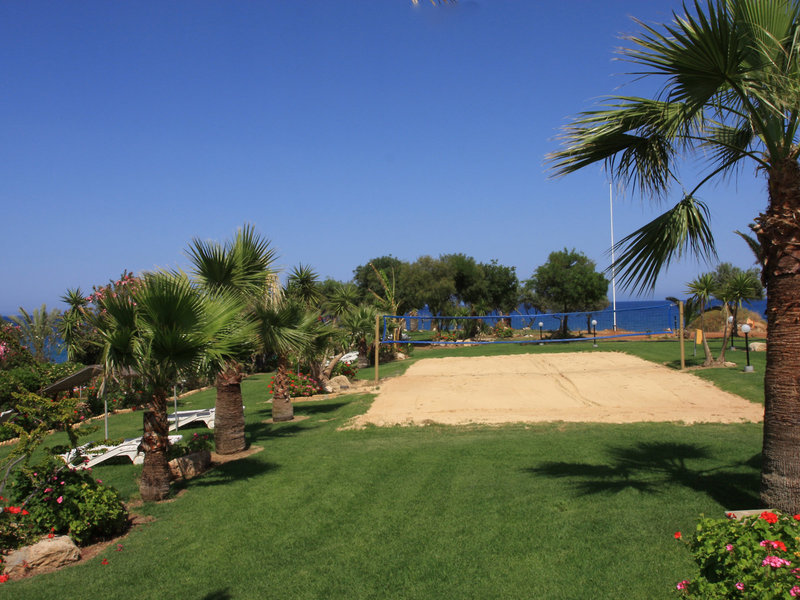 Crystal Springs Beach Hotel 13