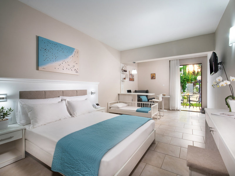 Porfi Beach 27