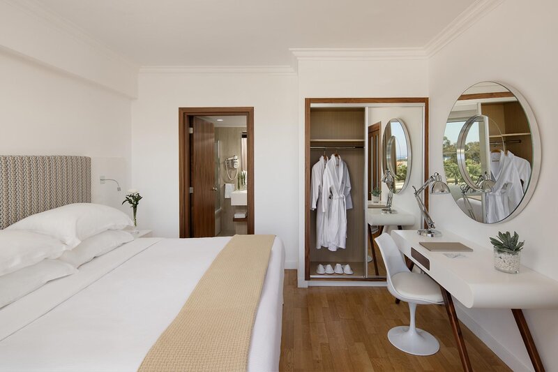 Grecian Park 59
