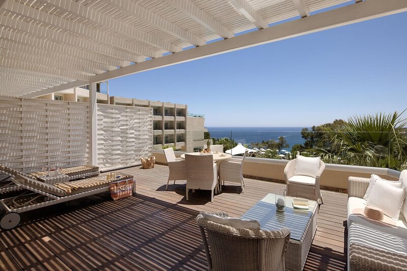 Grecian Park 67