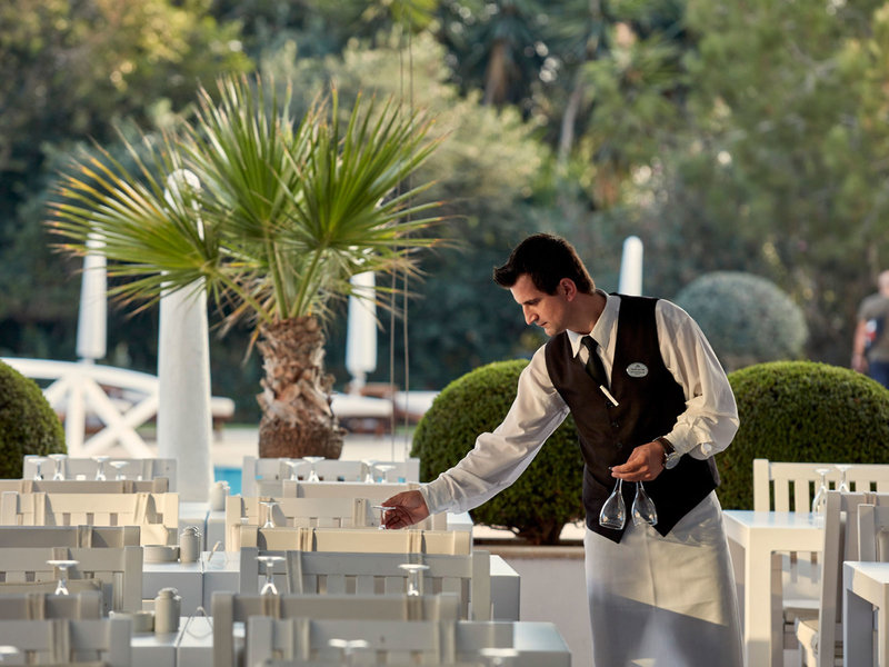 Grecian Park 9 - Restaurant