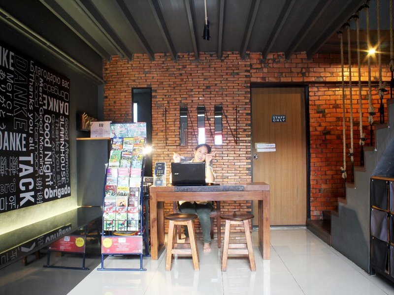 3Laan House 13