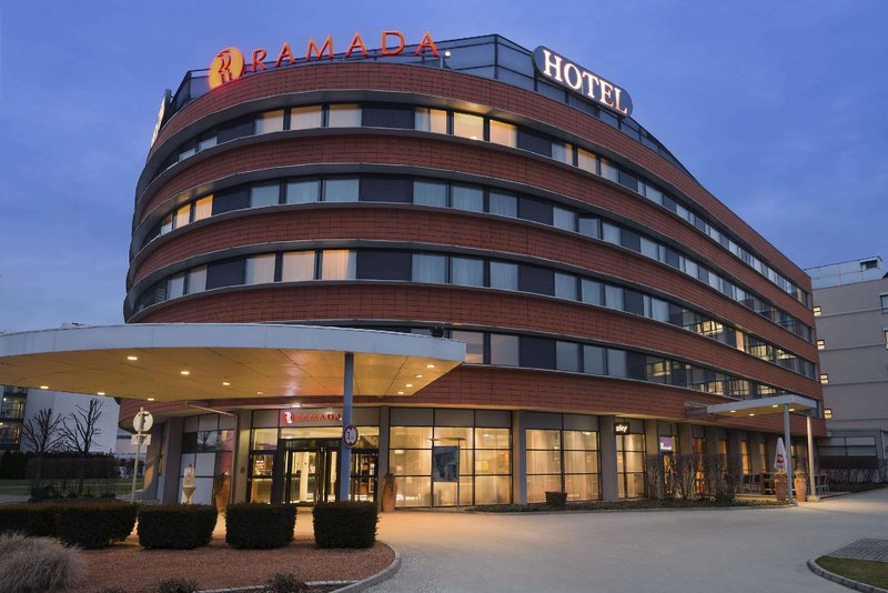 Ramada Graz / Unterpremstatten 1
