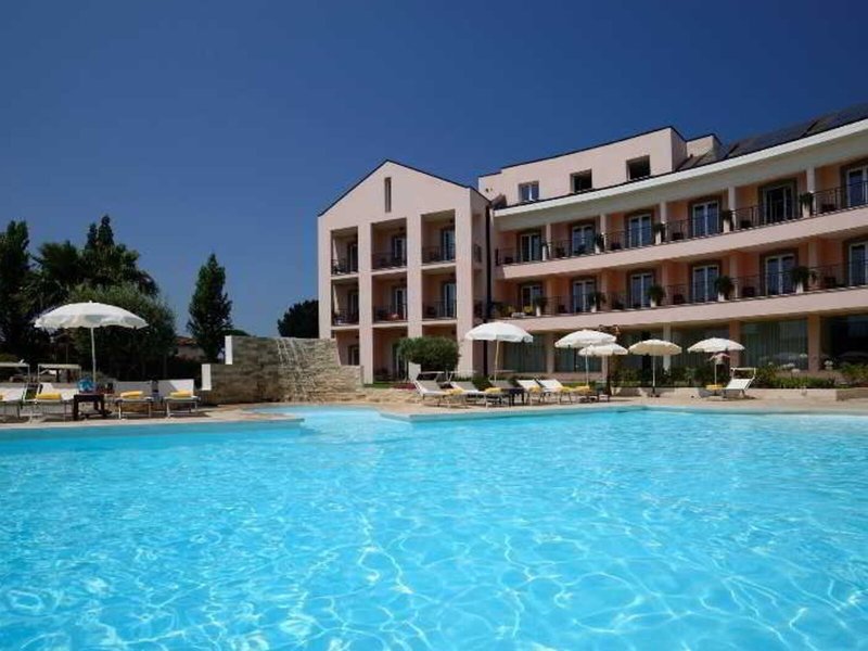 Golden Tulip Rome Airport Isola Sacra 4