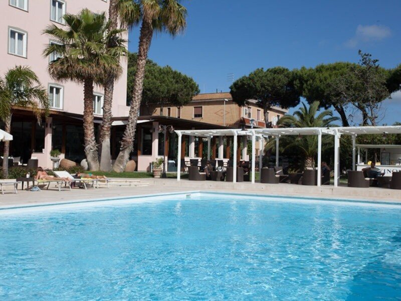 Golden Tulip Rome Airport Isola Sacra 11