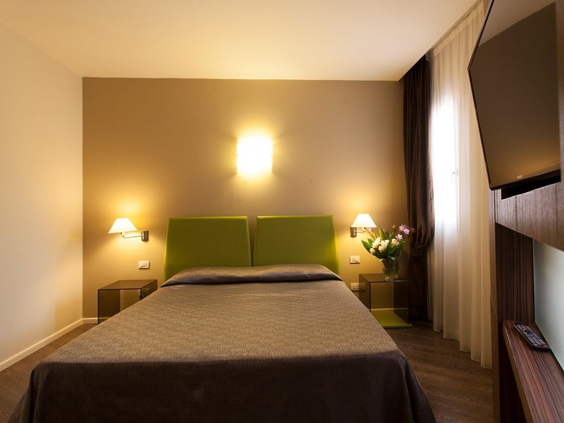 Golden Tulip Rome Airport Isola Sacra 43