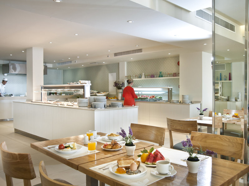 Pernera Beach Hotel 13