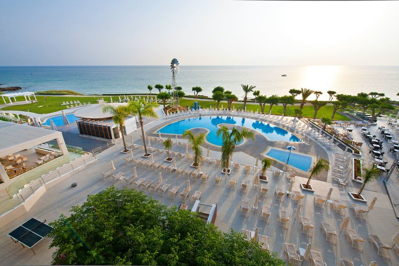Pernera Beach Hotel 6