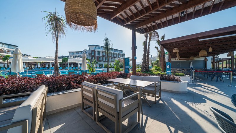 Pernera Beach Hotel 13