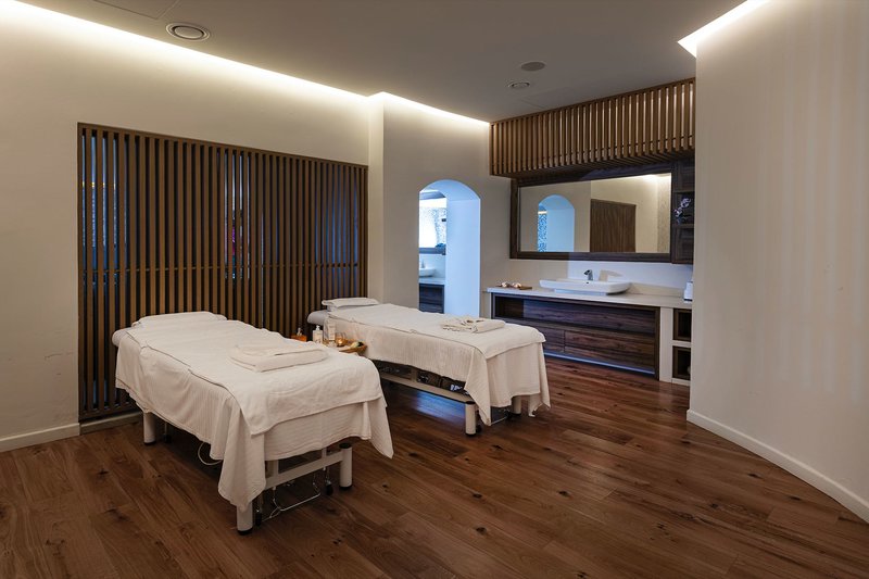 Pernera Beach Hotel 26