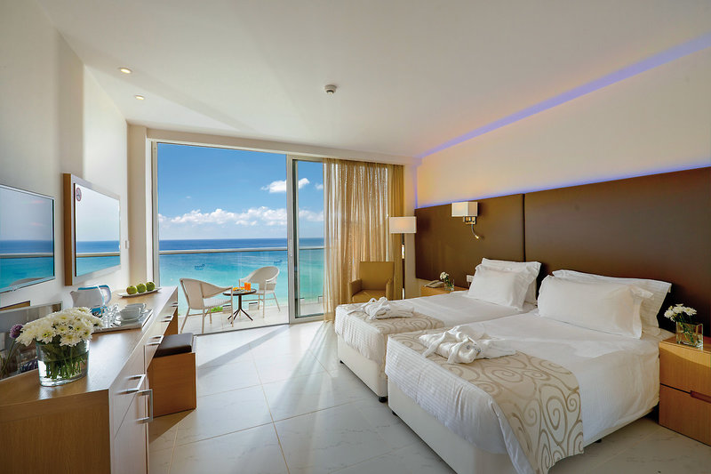 Pernera Beach Hotel 5