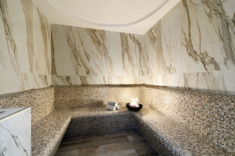 Portes Beach 24 - Health & Beauty