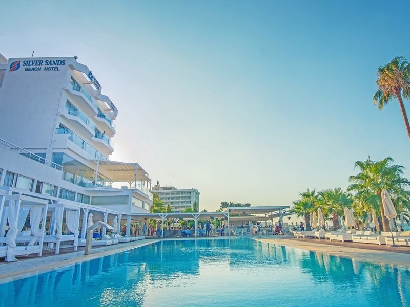 Silver Sands Beach Hotel 2