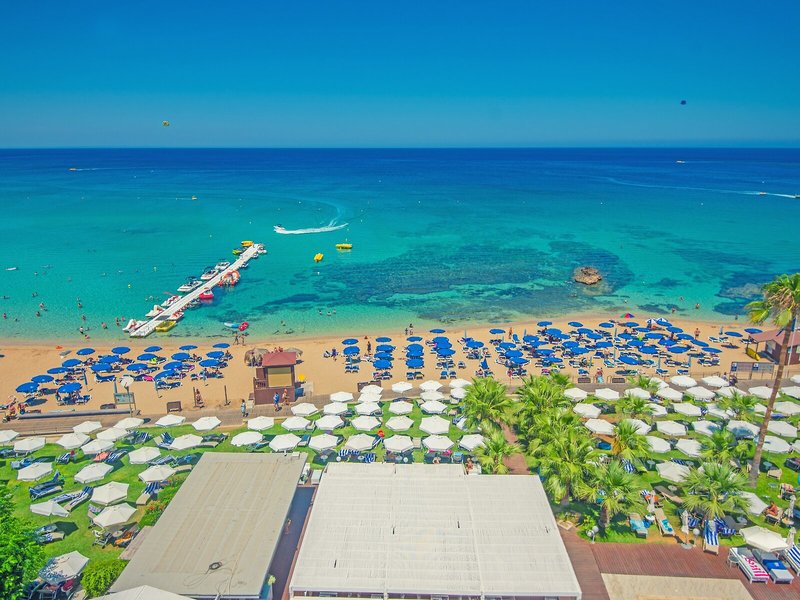 Silver Sands Beach Hotel 11