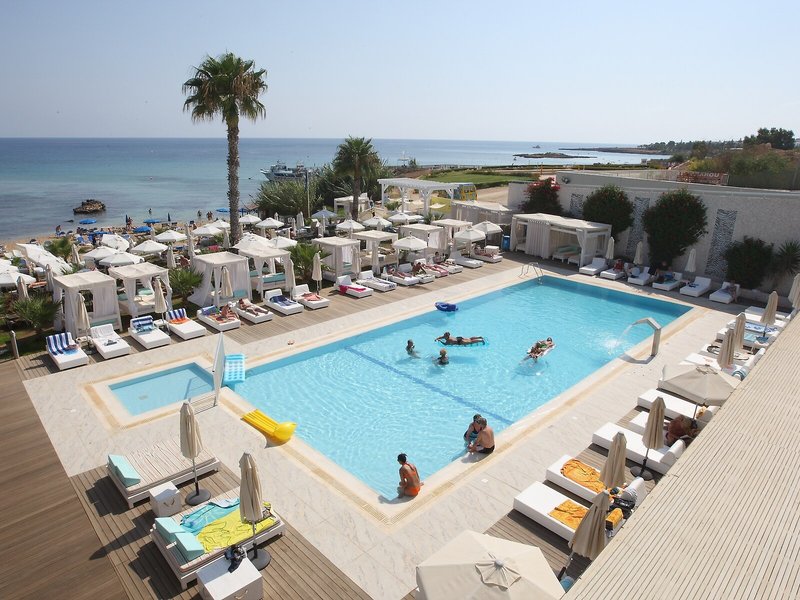 Silver Sands Beach Hotel 16