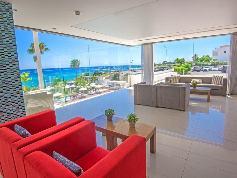 Silver Sands Beach Hotel 22