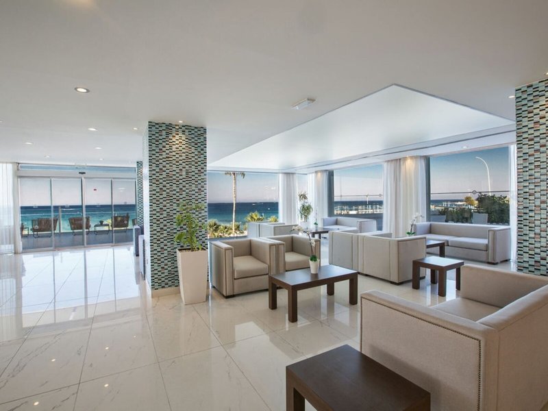Silver Sands Beach Hotel 23