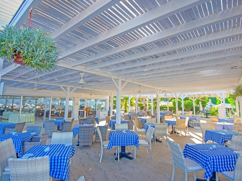 Silver Sands Beach Hotel 27
