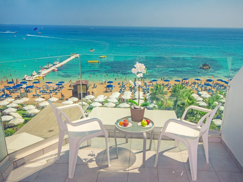 Silver Sands Beach Hotel 29