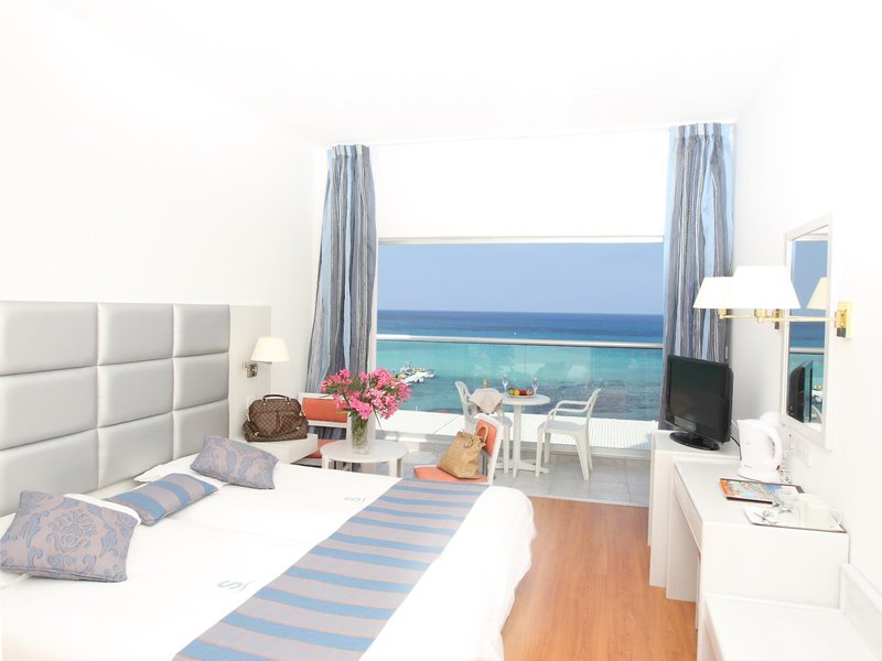 Silver Sands Beach Hotel 45