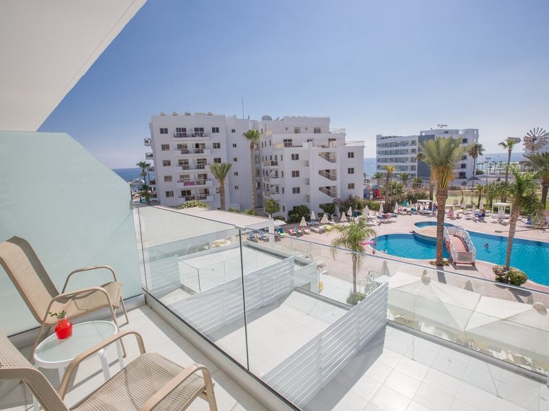 Tsokkos Protaras Beach 2