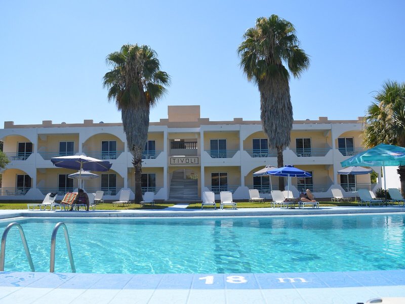 Tivoli Hotel & Apartments 6