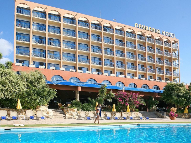 Navarria  4